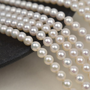 Petites perles rondes d'eau douce de haute qualité de 3 mm, presque parfaites, blanches avec une forte luminosité, perles en vrac faites à la main pour collier DIY - Product Image 4