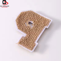 Patchs en chenille à lettres brodées de qualité supérieure, directement de l'usine, pour la décoration de vêtements et la mode, commande en gros