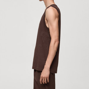 เสื้อกล้ามแฟชั่นสไตล์ OEM สำหรับผู้ชาย ผ้าคอตตอนผสมเนื้อนุ่ม ใส่ได้ทุกวัน สตรีทแวร์ทันสมัย - Product Image 4