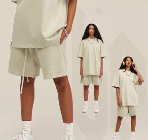 Shorts en molleton pour hommes en gros, avec logo personnalisé, en coton doux, pour le sport, la gym et les loisirs, fournis directement par l'usine - Product Image 2