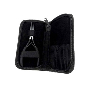 Pinzas Profesionales de Alta Calidad para Extensiones de Cabello, de Acero Inoxidable, Punta Plana, Color Negro Plasma, con Agarres de Silicona - Product Image 5