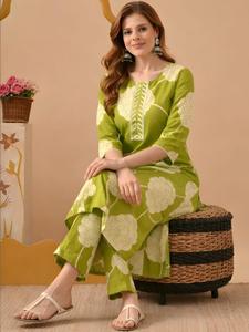 Conjunto de Kurta Verde de Algodón con Estampado Digital para Mujer, Estilo Casual, Holgado, Sin Arrugas, Estilo Veraniego, India, Pakistán - Product Image 4