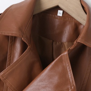Veste en cuir de haute qualité, très élégante et stylée - Product Image 6