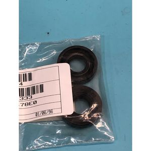 2 OIL <b>SEAL</b> TCV-AP-0478E0, W92400333, 187105 - Trusted Global Legacy Semiconductor Equipment and Parts at - Product Image 3