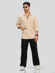 เสื้อเชิ้ตแขนยาวสีเบจสำหรับผู้ชาย ผ้าฝ้ายทอสีพื้นทรงพอดีตัว - Product Image 2