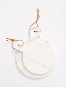 Planche à découper en marbre artisanale, fabriquée en pierre naturelle, pour accessoires de cuisine haut de gamme et cuisine maison - Product Image 3