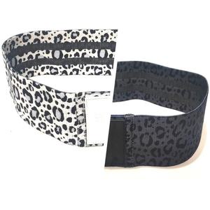 Bandes de Résistance en Tissu Imprimé Léopard avec Logo Personnalisé pour Yoga, Gym et Exercices – Boucles en Latex pour Fitness - Product Image 1