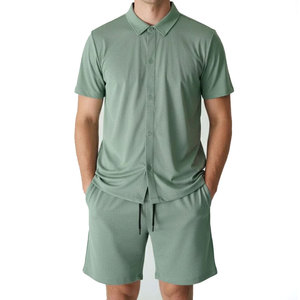 Ensembles d'été respirants pour hommes : T-shirts et shorts pour jeunes et adultes – Style décontracté tendance – Vente en gros - Product Image 1