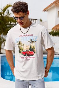 T-shirt pour homme à imprimé graphique, col rond décontracté, manches courtes, tissu léger et respirant, style streetwear élégant, à porter au quotidien - Product Image 3