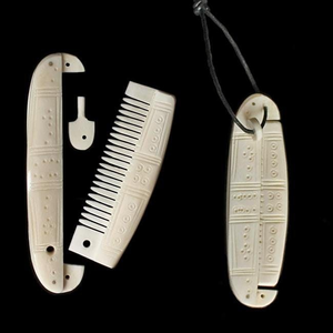 Peigne à barbe Viking en os de la meilleure qualité, avec étui, motif animal religieux sculpté en ivoire, couleur naturelle, par blossom craft india - Product Image 3