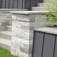 Meilleure offre Pierre naturelle blanche laiteuse Carreaux muraux bruts à face fendue Panneaux de revêtement décoratifs pour l'extérieur et l'intérieur d'une villa de villégiature