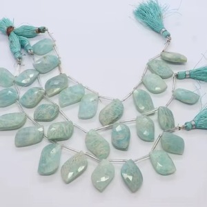 Perles de feuille d'Amazonite naturelle 9MM 10MM, perles de pierres précieuses fantaisie facettées, brin de 6 pouces, prix de gros en vrac pour la fabrication de bijoux - Product Image 1