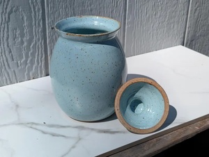 Elegant Speckled <b>Kitchen</b> <b>Storage</b> Jar With Dome Lid Secure Closure Space Saving Design Durable Finish Countertop Essential - Product Image 4