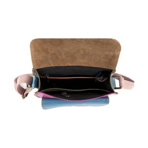 Sac à bandoulière en cuir pour femmes de luxe en gros Messenger Monogram Shoulder Side Bag Leopard Strap Button Lock Summer - Product Image 4