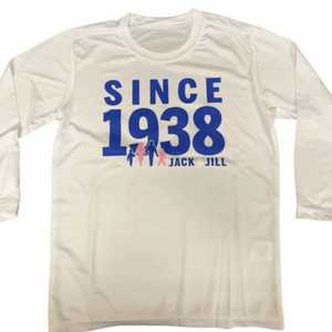 Camiseta Deportiva de Manga Larga para Jóvenes Jack and Jill, Blanca con Gráfico Since 1938, Elegante y Cómoda para Niños y Adolescentes - Product Image 3