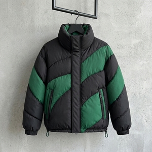 Chaqueta Acolchada para Hombre, Color Negro y Verde, con Bloques de Color, para Invierno, Cálida, sin Capucha, para Exteriores, Aislada - Product Image 5