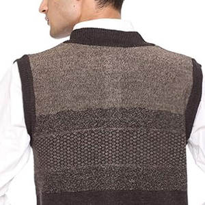 Suéteres de Punto con Cierre para Hombre al Precio Más Bajo, Hechos con Material de Algodón Personalizado y Bolsillos Personalizados - Product Image 4