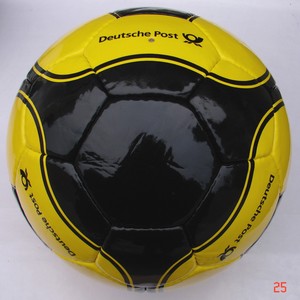 ลูกฟุตบอลเยอรมันโพสต์ สีเหลืองดำ ทนทาน ลูกฟุตบอลโปรโมชั่น - Product Image 2