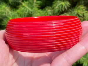 กำไลข้อมืออะคริลิคทรงสี่เหลี่ยมหนา แฟชั่นเรซิ่นลายหินอ่อนแบบคลาสสิกตะวันตกสำหรับผู้หญิง ขายส่ง - Product Image 6