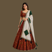 Ensemble Gharchoda Choli Premium avec Lehenga en coton brodé Jari et Dupatta en soie douce – Tenue ethnique de mariage 27 garchoda coli ankar