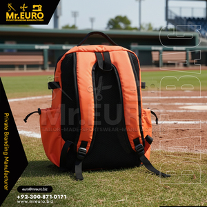 Bolsa de Béisbol Deportiva Mr. Euro MEMC-BG-0010 en Naranja Vibrante y Negro, Colores Personalizados, Mezcla de Poliéster, con Etiquetas de Logotipo Personalizadas - Product Image 4
