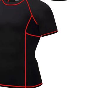 Maillot de bain extensible pour homme, idéal pour les sports nautiques, la gym et les activités de plage, avec performance d'évacuation de l'humidité. - Product Image 5