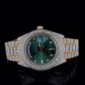 Reloj Unisex de Lujo Antiguo con Moissanita y Cuarzo, de Acero Inoxidable, con Caja Elegante de Cristal y Gemas Brillantes, Precisión Garantizada - Product Image 1