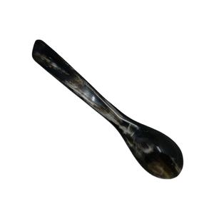 Cuillère à caviar en corne de buffle, ensemble de serveurs à salade en corne de buffle avec 2 spatules, ustensiles durables faits à la main - Product Image 1