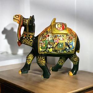 งานฝีมือนิรมลา รูปปั้นม้าอูฐไม้ลายจาลี วาดด้วยมือแบบดั้งเดิม |   รูปแกะสลักสัตว์แบบอินเดียที่เป็นมิตรกับสิ่งแวดล้อม - Product Image 1
