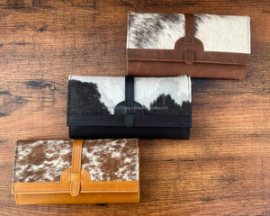 Portefeuille en cuir de fourrure fait à la main pour femmes, pochette en cuir marron et marron - Product Image 4