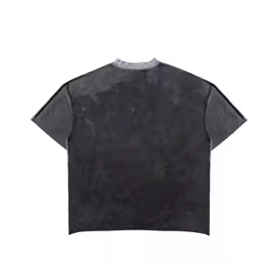เสื้อยืดคอกลมแขนสั้นลายทางผู้ชาย ทรงปกติ น้ำหนัก 230 กรัม ผ้าฝ้าย 100% สวมใส่สบาย ผ้าถัก ลายสีแดง ขาว เทา - Product Image 5