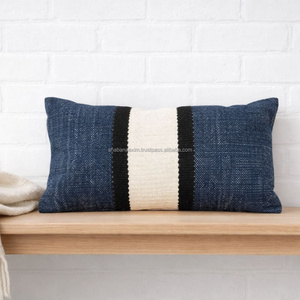 Funda de cojín lumbar larga tejida a mano, color azul marino y marfil, de 30 × 50 cm, con rayas de dos tonos, decorativa para cama. - Product Image 2