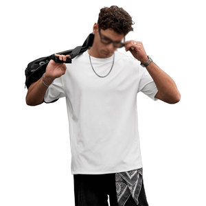 เสื้อยืดผู้ชายดีไซน์คลาสสิคไม่ซ้ำใคร ทรงโอเวอร์ไซส์ ระบายอากาศได้ดี ไม่ยับง่าย ไหล่ตก แฟชั่นเรียบง่าย สไตล์มินิมอล - Product Image 4