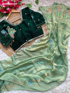 Magnifique sari en satin de soie fantaisie avec perles Khatli et travail artisanal en filet Butta - Bordure Cutdana - Blouse Khatli - Mode féminine - Product Image 6