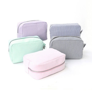 Custom Wholesale Waterproof Travel Cosmetic Bag Large Capacity Makeup Storage Pouch Toiletry Bag - Product Image 4