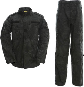Ensemble de veste et pantalon de chasse camouflage de qualité supérieure pour activités de plein air, fabrication et vente en gros - Product Image 1