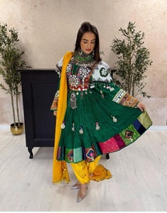 Vestido Afgano Kuchi de Lujo Moderno para Bodas, Diseño Personalizado para Mujer, Bordado Intenso, Volantes, Encaje, Ligero y Cómodo - Product Image 3