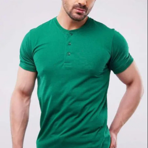 Camiseta de manga corta para hombre con cuello redondo, 220g, diseño sólido con logo personalizado frontal e impresión, tela satinada transpirable de secado rápido - Product Image 1