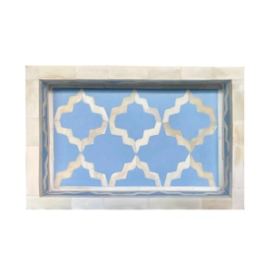 Mini bandeja India de la mejor calidad para servir, incrustaciones de hueso de camello de nuevo diseño en madera, bandeja decorativa de tendencia de Metal con base en Singapur - Product Image 3