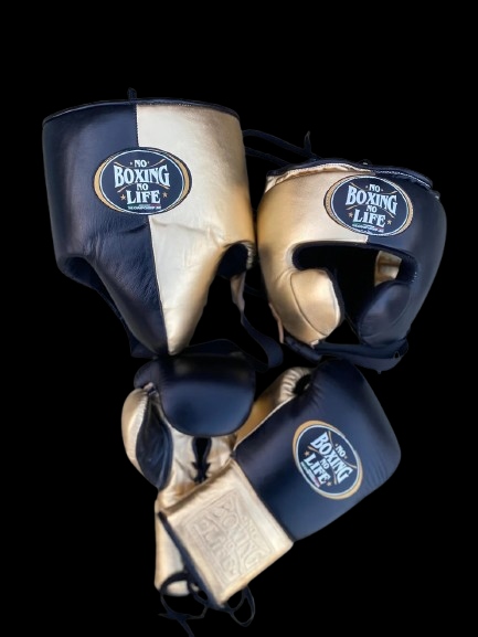 Azul marino y dorado