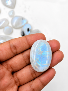 Wholesale Natural Brand Rainbow Moonstone Cabochons | Oval Shape Blue Flashy & Grey Color | for Jewelry Making | Loose | in - Product Image 3