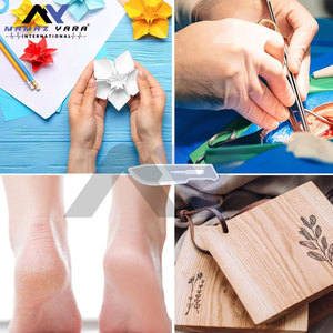 Hojas Quirúrgicas N.° 22 Cuchillas Quirúrgicas Estériles de Acero con Alto Contenido de Carbono para Dermaplaning, Caja con Envoltorio Individual - Product Image 3