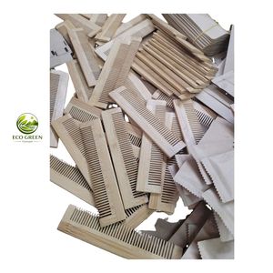 Peigne à cheveux en bambou naturel classique, brosse en bois écologique grande taille pour hommes/femmes, fait main, usage domestique, vente en gros Binh Duong - Product Image 2