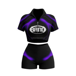 Ensemble 2 pièces de survêtement streetwear rose décontracté de haute qualité pour femme : sweat à capuche court zippé et short à épaules tombantes avec col montant - Product Image 5