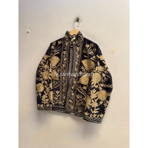 Veste en velours noir avec broderie florale, doublure intérieure en coton, veste unisexe, blazer, veste d'hiver, style bohème hippie pour femmes - Product Image 2