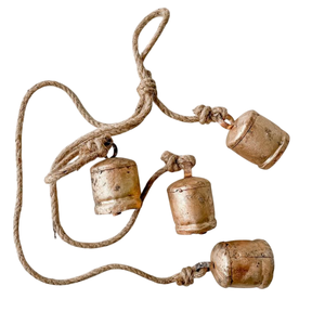 Wholesale Rustic Christmas Decoration Vintage <b>Cow</b> <b>Bells</b> Handmade Golden Harmony <b>Bells</b> on Jute Rope For Xmas Tree Holiday Decor - Product Image 1