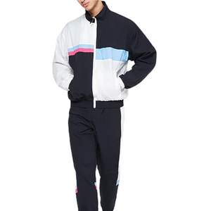 Survêtement en nylon streetwear uni personnalisé pour homme, ensemble 2 pièces de haute qualité, léger, ample et oversize, coupe-vent - Product Image 1