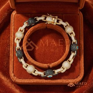 Bracelet œil porte-bonheur de luxe serti de diamants - Bijou plaqué or 14 carats à maillons taillés en diamant, style hip-hop - Product Image 3