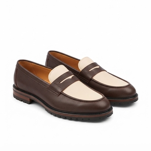 Mocassins Penny bicolores marron et beige pour hommes avec semelle épaisse - Product Image 3