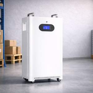 Batería de Litio-Hierro-Fosfato (LiFePO4) de 15 kWh, 51.2 V, 300 Ah para Almacenamiento de Energía en el Hogar, Gabinete de Pie con Ruedas, CAN, RS485, CE, Stock en Polonia - Product Image 1